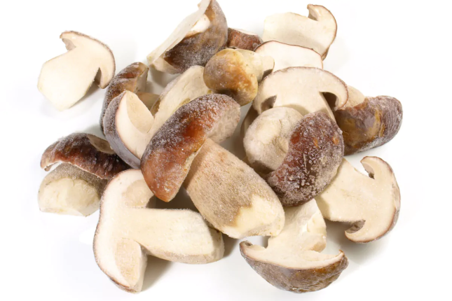 Белые грибы половинки  быстрозамороженные, 1 кг