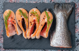 Форель (тушка) радужная потрошеная с головой мороженая, около 5-6 кг